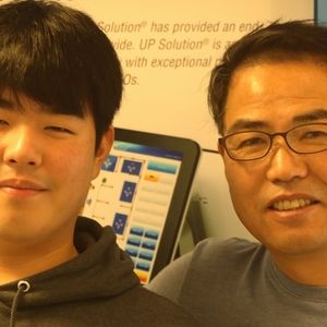 Meet your Posher, Dennis